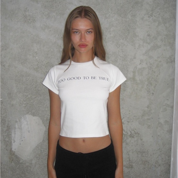 With Jean too good to be true tee size S - Picture 2 of 10